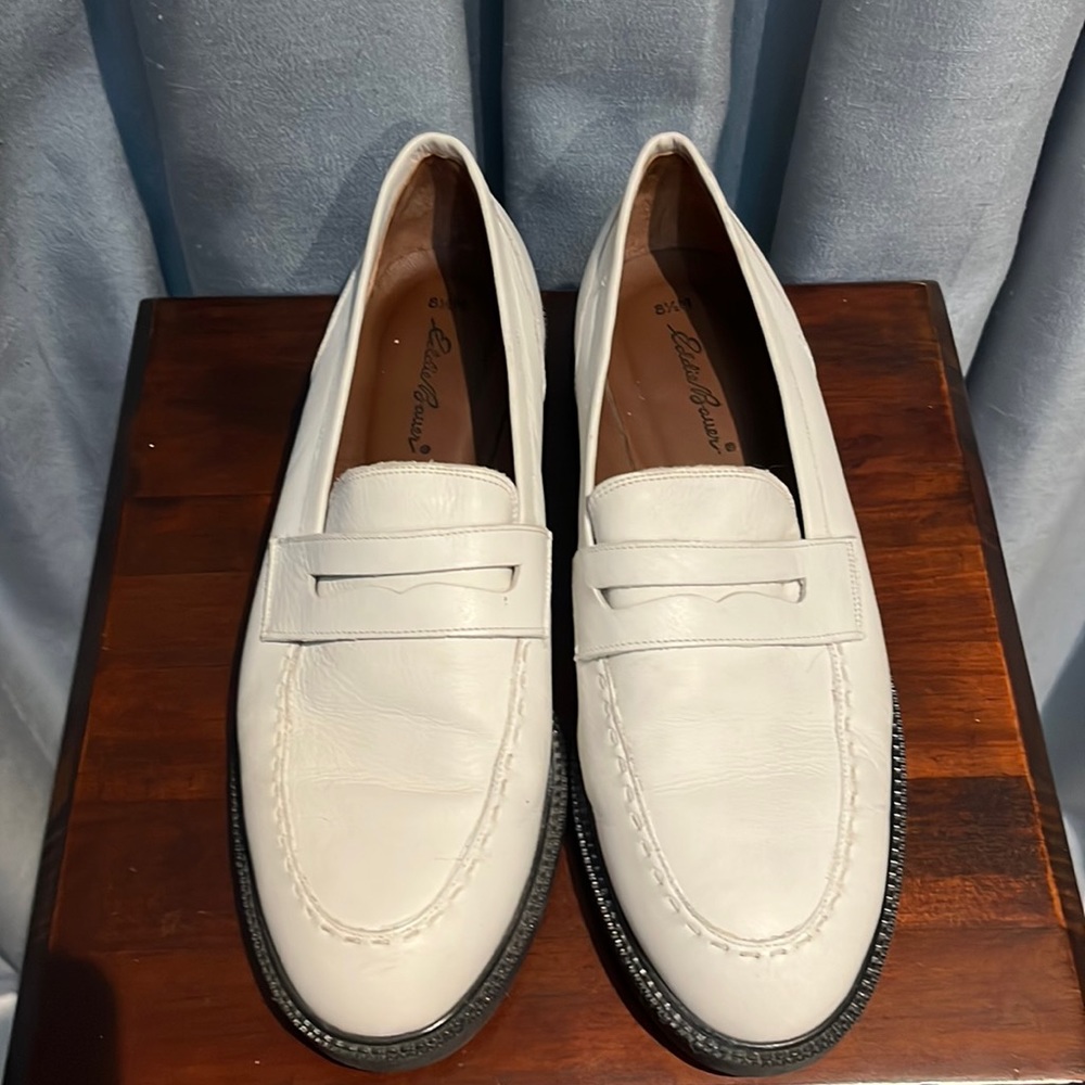 Eddie Bauer Penny Loafers White Italian Leather Size 8 1/2 M EUC